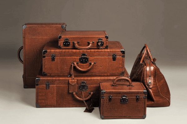 Customized leather suitcase handcrafted by the best leather manufacturers innovate apparel that brings out the elegance, "the best of quality" in bespoke fashion.