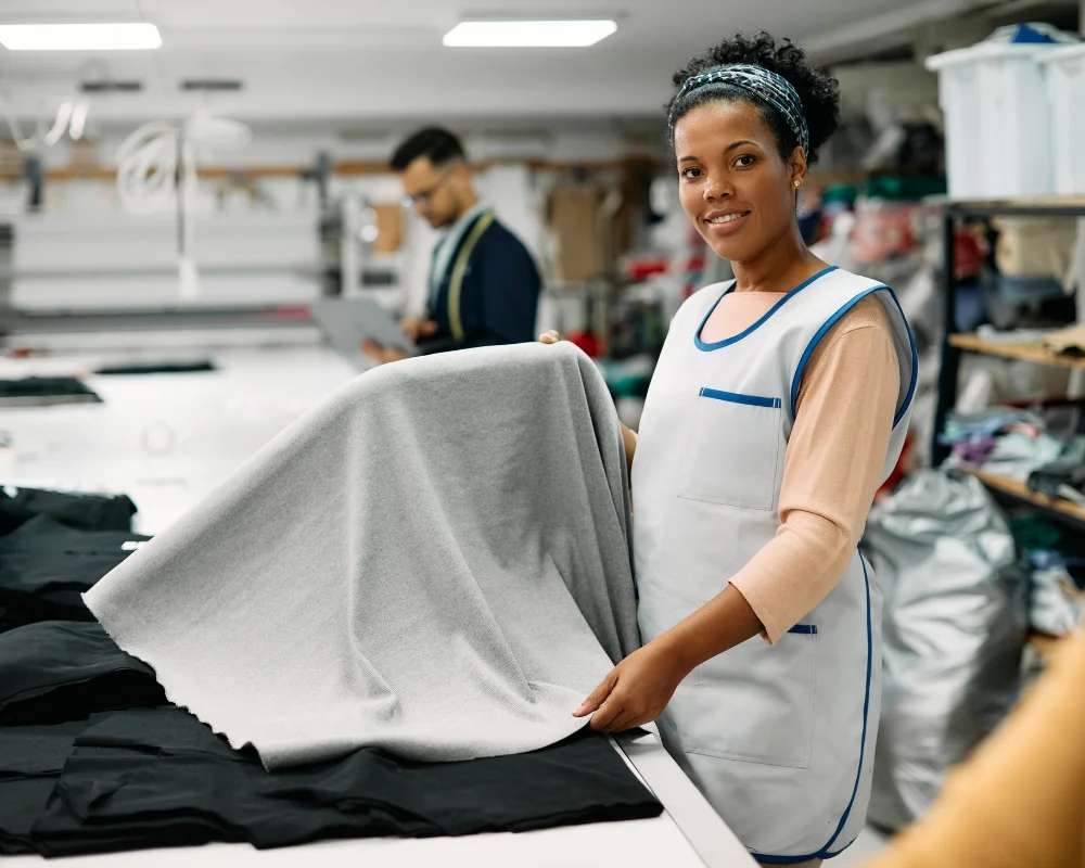 Establish Your Supply Chain by Finding Reliable Custom Clothing Manufacturers