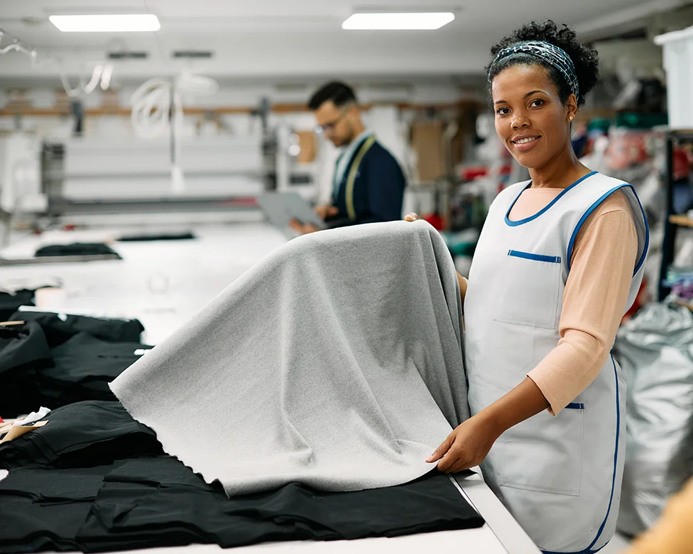 Finding the Right Custom Apparel Manufacturer for Your Clothing Brand